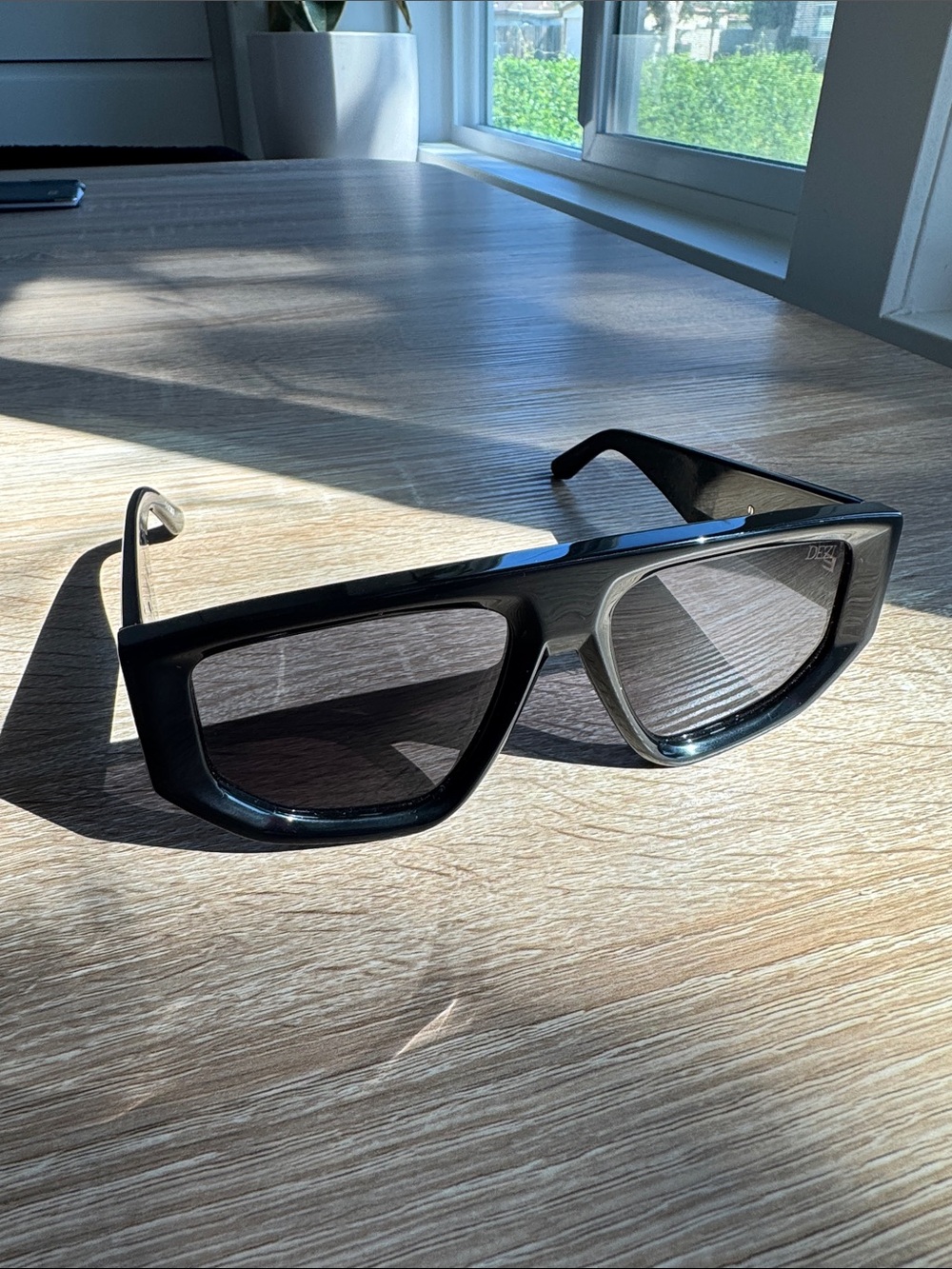 DEZI Black Backtrack Sunglasses